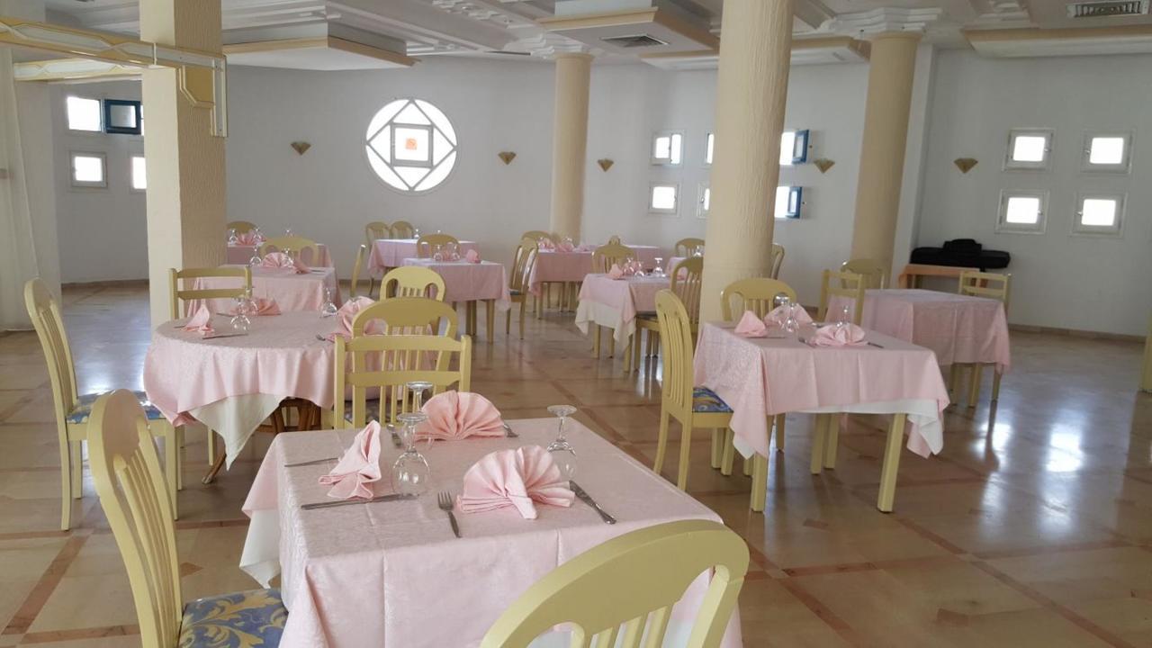 Hotel Sindbad Sousse Хаммам-Сус Екстер'єр фото
